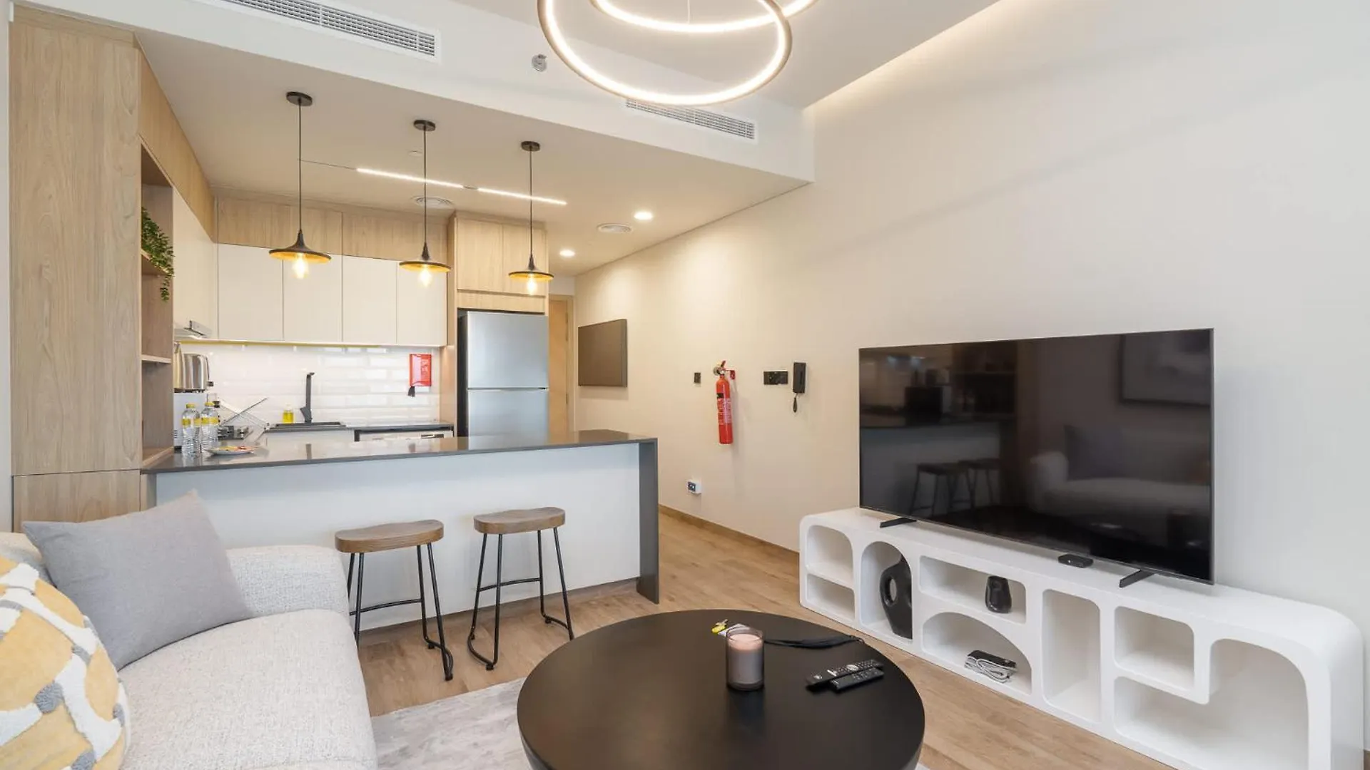Studio Flat In Rokane G25 Near Five, Jvc Perfect For 2 Дубай 0*,
