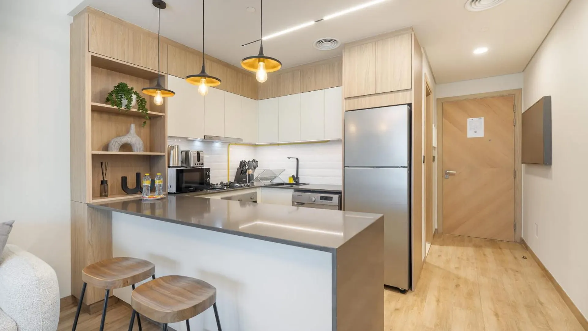 Studio Flat In Rokane G25 Near Five, Jvc Perfect For 2 Dubai United Arab Emirates